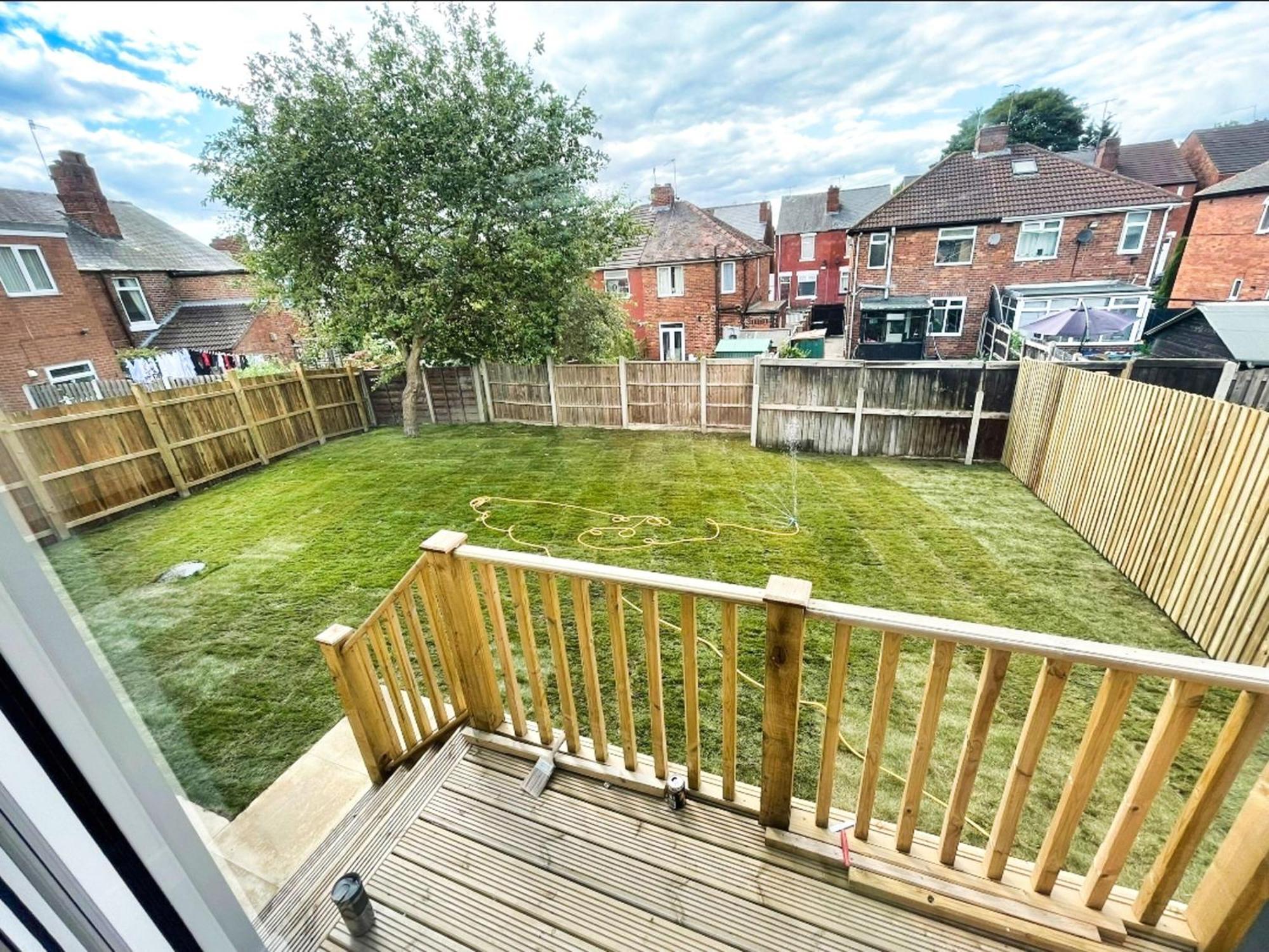 Rotherham - Rawmarsh - Great Customer Feedback - 2 Bed Bungalow - New Build - High End Furnishings - Wheel Chair Accessible - Large Enclosed Garden - Dog Friendly Bagian luar foto